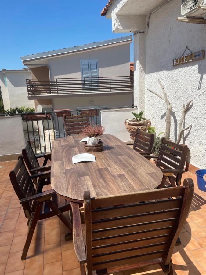 Lusciano Hotel Cappuccetto Rosso מראה חיצוני תמונה
